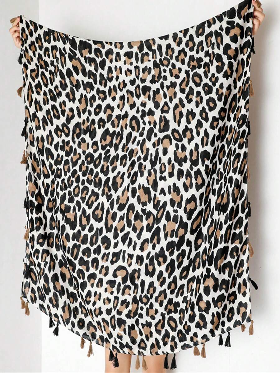 Simple Bohemian Leopard Pattern Sun Protection Scarf for Women One Piece Fashion Silk Scarf with Tassels Accessories for Women