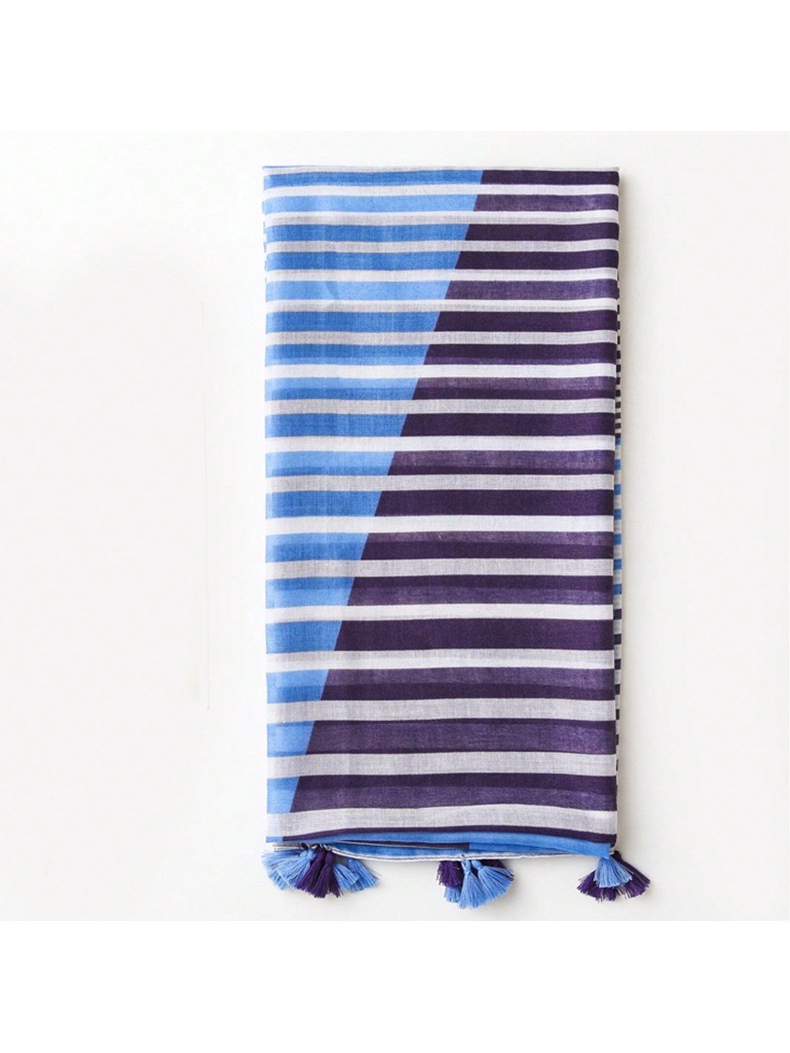 1pc Thin Seasonal Shawl, Outdoor Windproof Square Scarf, Warm Scarf for Air Conditioning Room Outdoor, New Sunscreen Scarf Popular Print Scarf, Fashion Colors Scarf for Islamic Head Coffee Green.