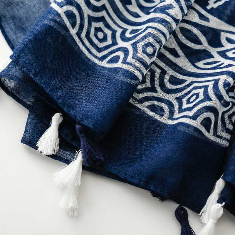 Women's scarf cross-border export silk scarf spring and summer ethnic style blue and white blue and white porcelain ripple geometric Bali yarn tassel shawl