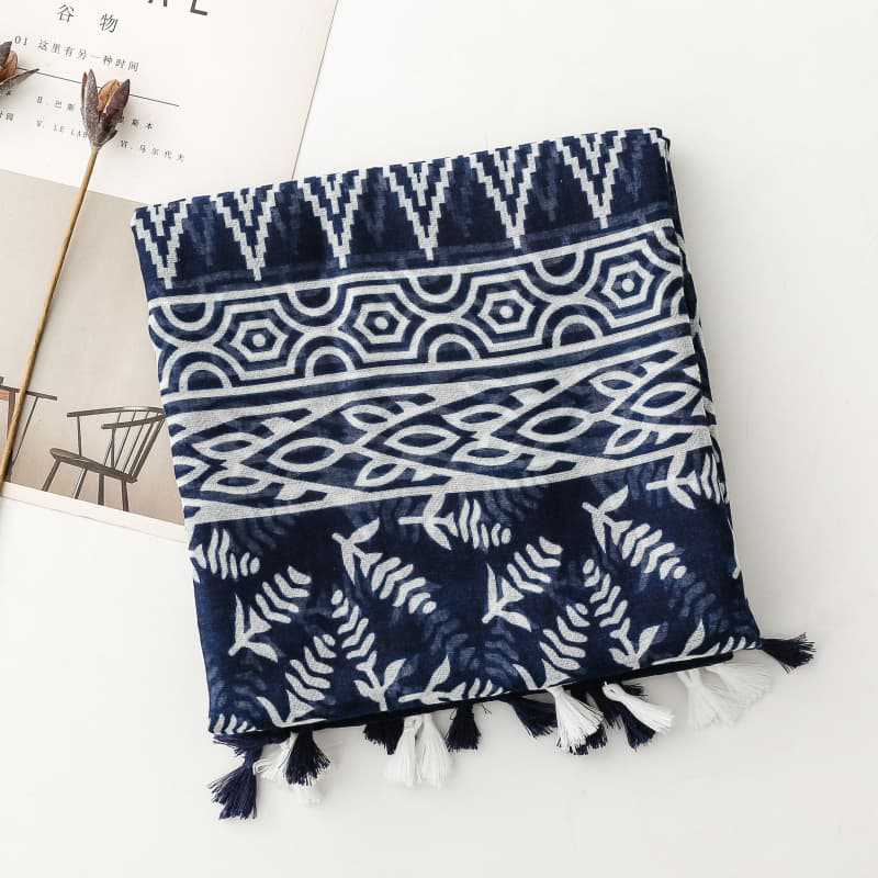 Women's scarf cross-border export silk scarf spring and summer ethnic style blue and white blue and white porcelain ripple geometric Bali yarn tassel shawl