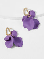 أقراط متدلية بتلة المحفظة