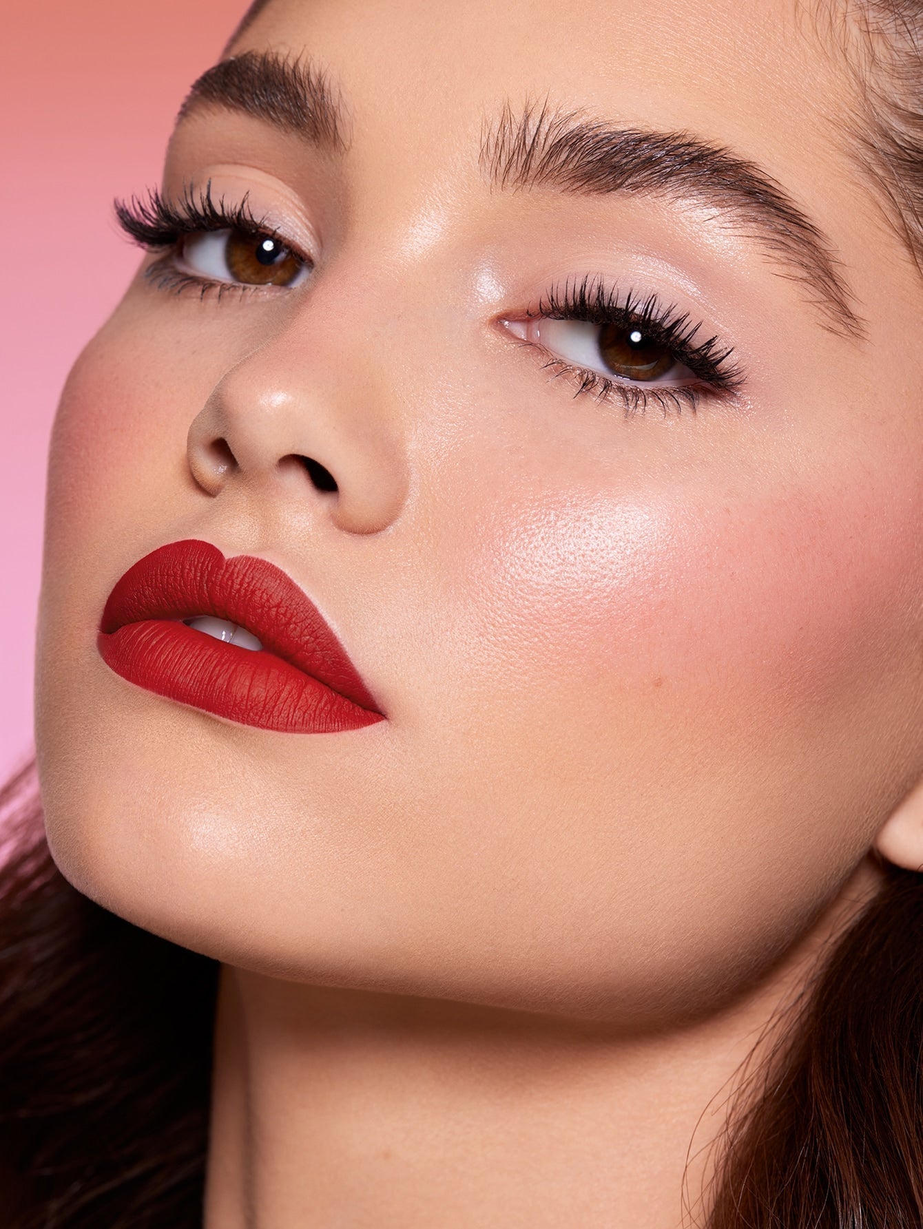 SHEGLAM Dynamatte Boom أحمر شفاه طويل الأمد مطفي الشخصية الرئيسية