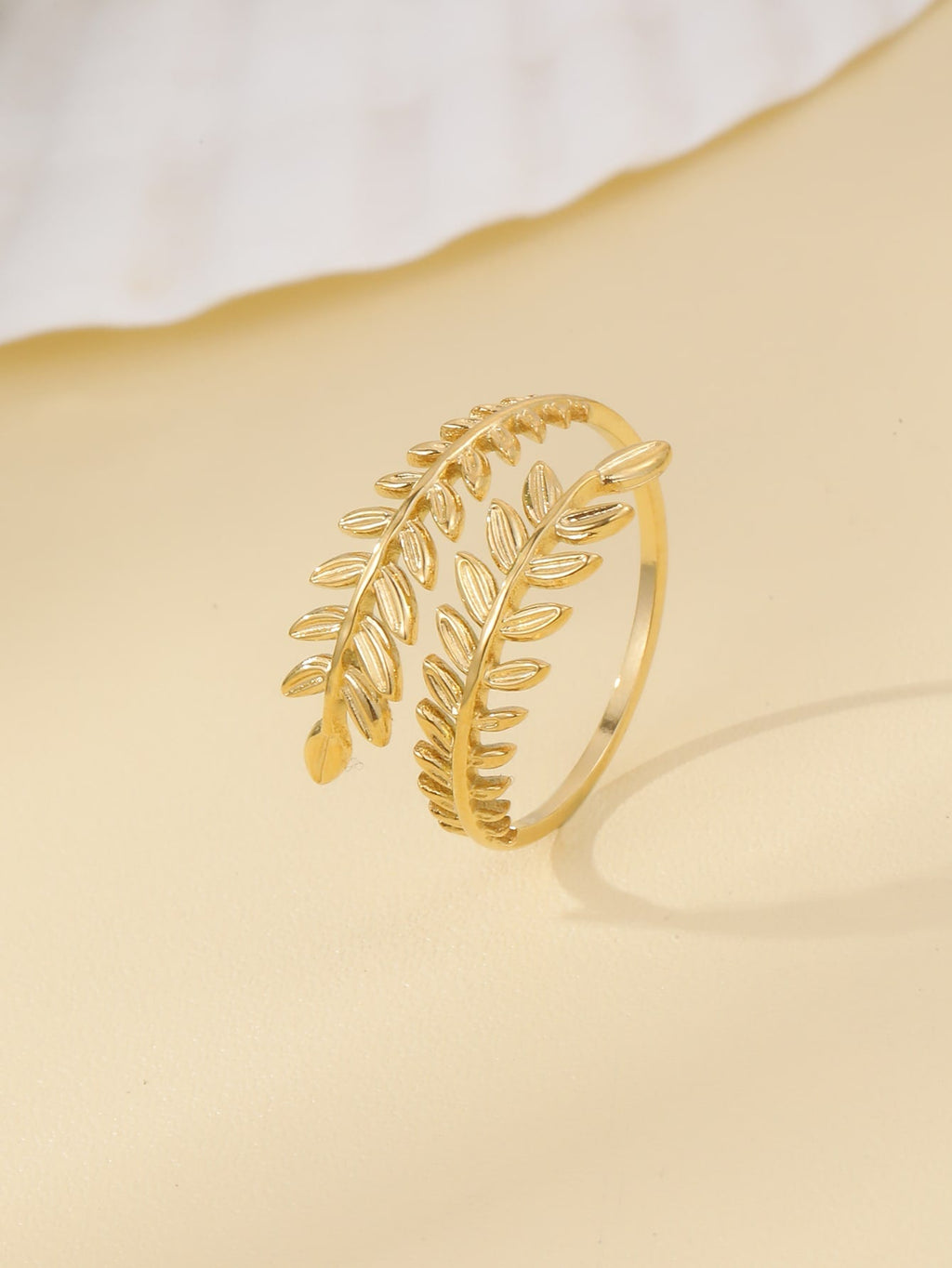 Leaf Design Open Ring