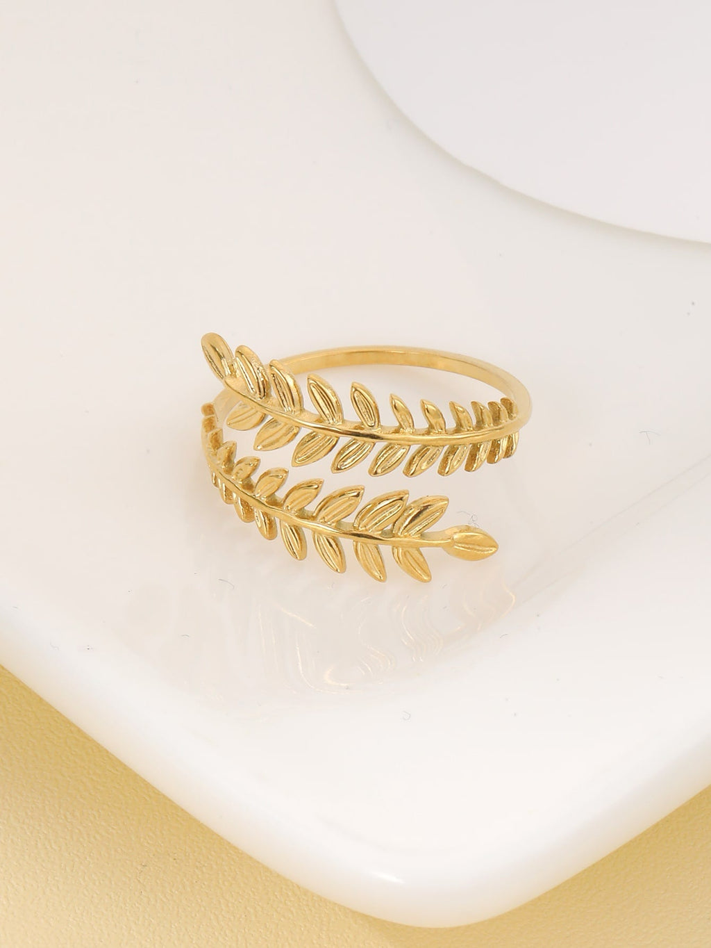 Leaf Design Open Ring