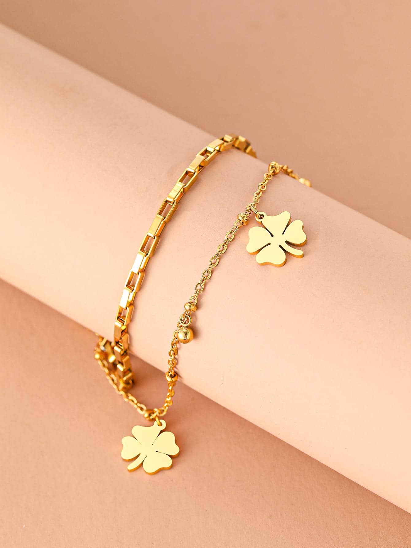 Fashion Stainless Steel Bracelets Fine Bell Clover Pendant Beads Layer Chain Bracelet Fashion Women Jewelry Festival Gifts