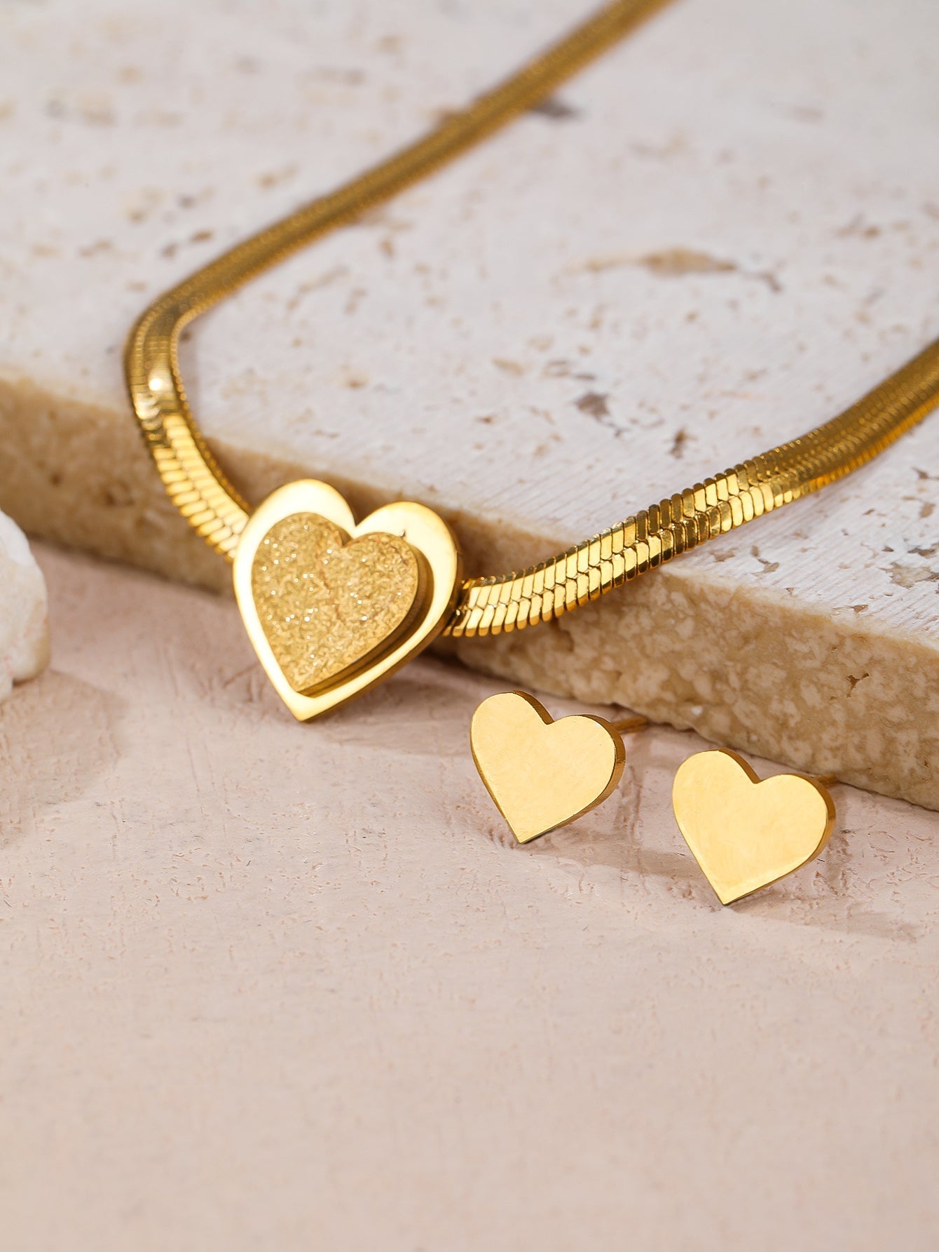One set for heart shape