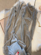 عباءة نسائية