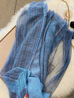 وشاح نسائي ازرق