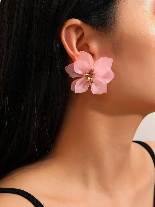 Fashion flower stud earrings for women to gift one pair blue pink