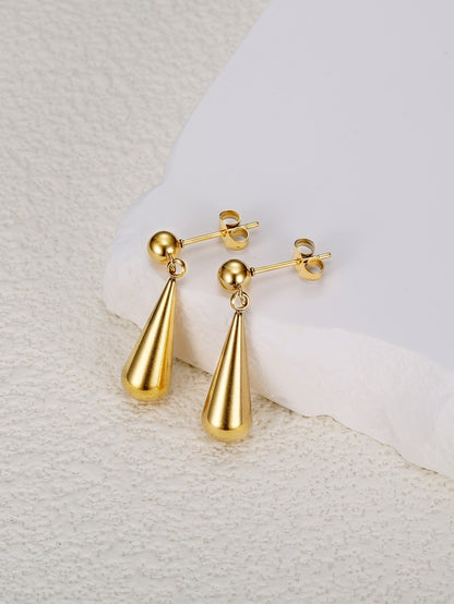 Women's stud earrings made of water droplets, made of stainless steel, modern and elegant, suitable for daily use and daily decoration, plated with 18 carat gold.