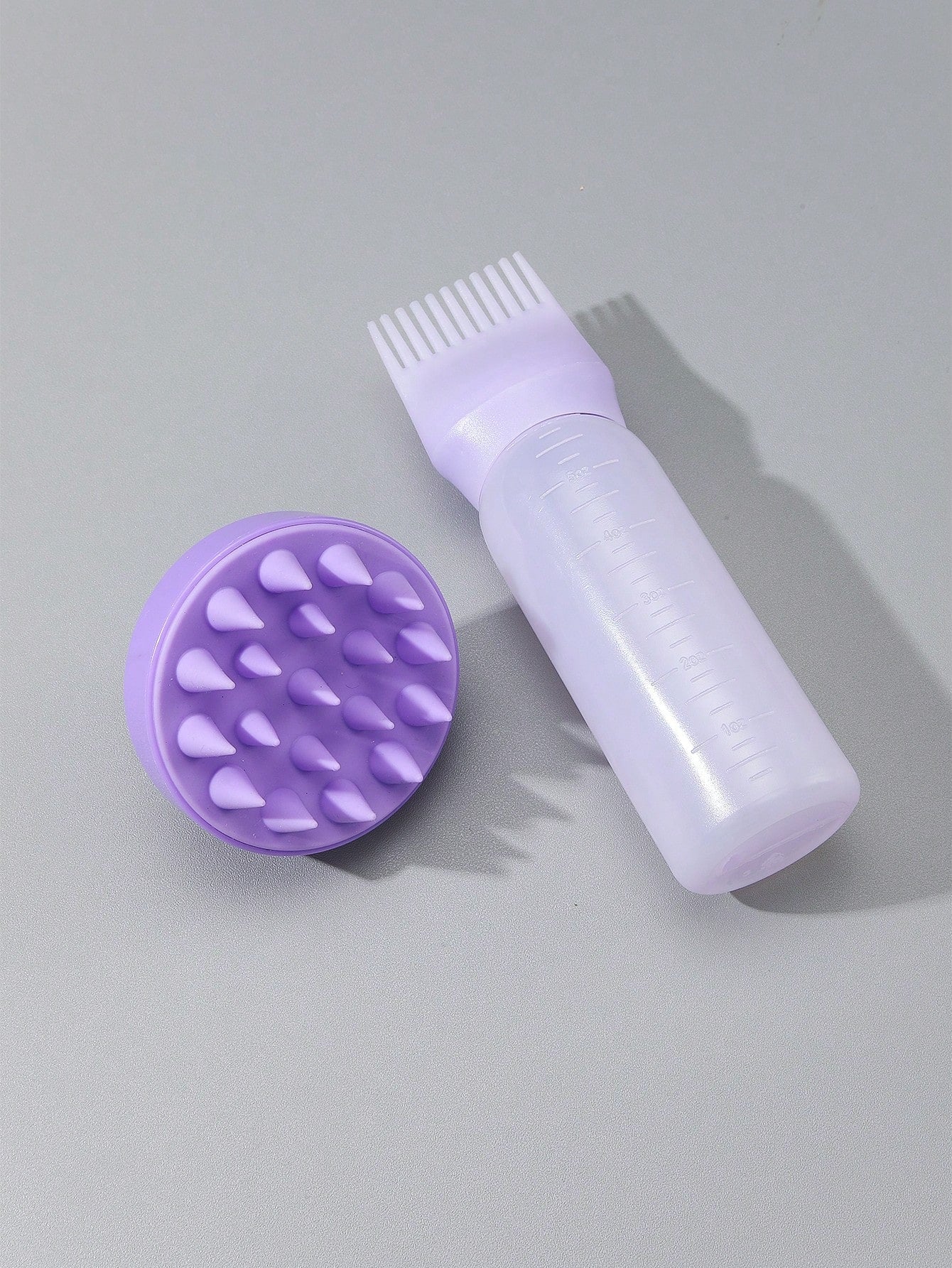 2pcs Hair Dye Application Brushes, Hair Dye Brush Bottles, Oil Dye Shampoo Bottle, Dye Comb, Hair Color Styling Tool. 1pc Soft Plastic Shampoo Massage Brush, Colored Manual Head Guide Use for Scalp Massage, Purple Hair Brush