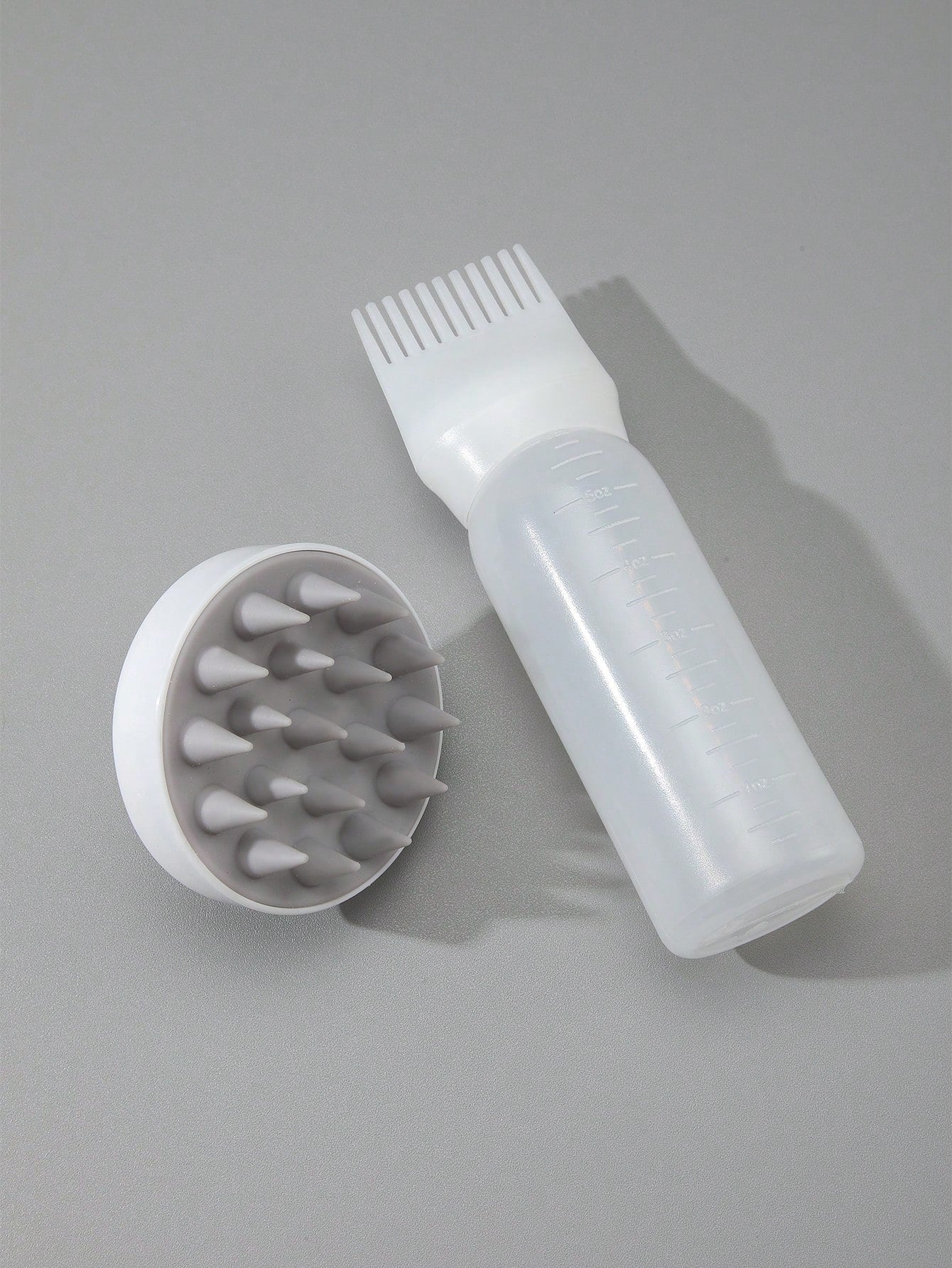 2-piece hair dye application brush set, hair dye brush bottles, oil shampoo bottle, dye comb, hair color styling tool. 1-piece soft plastic shampoo massage brush, colorful manual scalp massager, white hair brush.