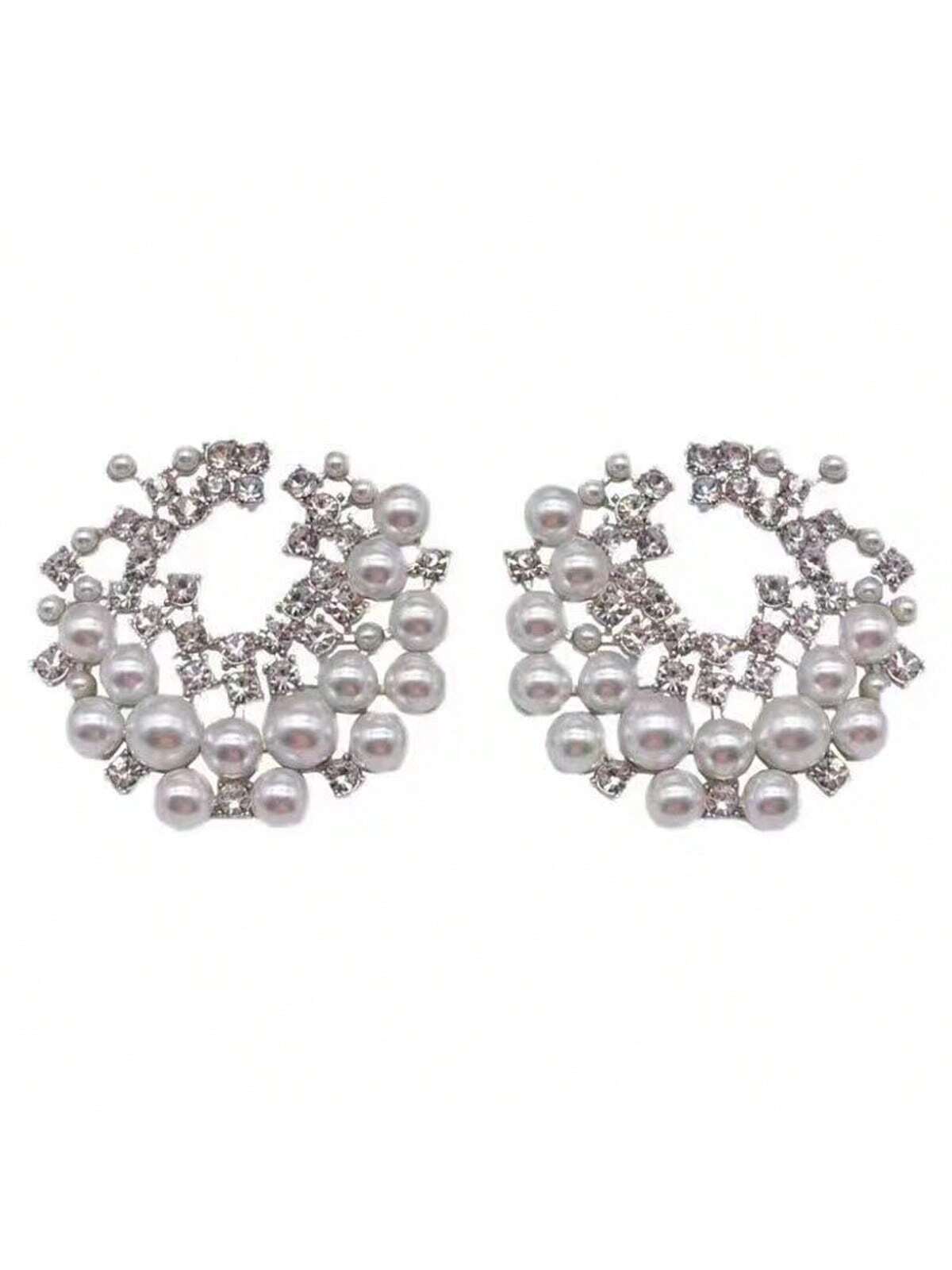 1 pair of delicate French style earrings for women, mixed with artificial pearls, beautiful timeless accessories for brides to look their best, suitable for daily use