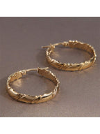 حلقان من الفولاذ المقاوم للصدأ باللون الذهبي اللامع ونمط يومي للملابس والإكسسوارات النسائية