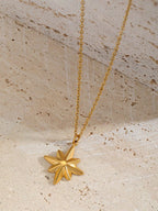 مجموعة أقراط وأقراط كاملة من الفولاذ المقاوم للصدأ مقاومة للماء وغير قابلة للتلاشي الذهبي، تناسب لارتداء النساء اليومي