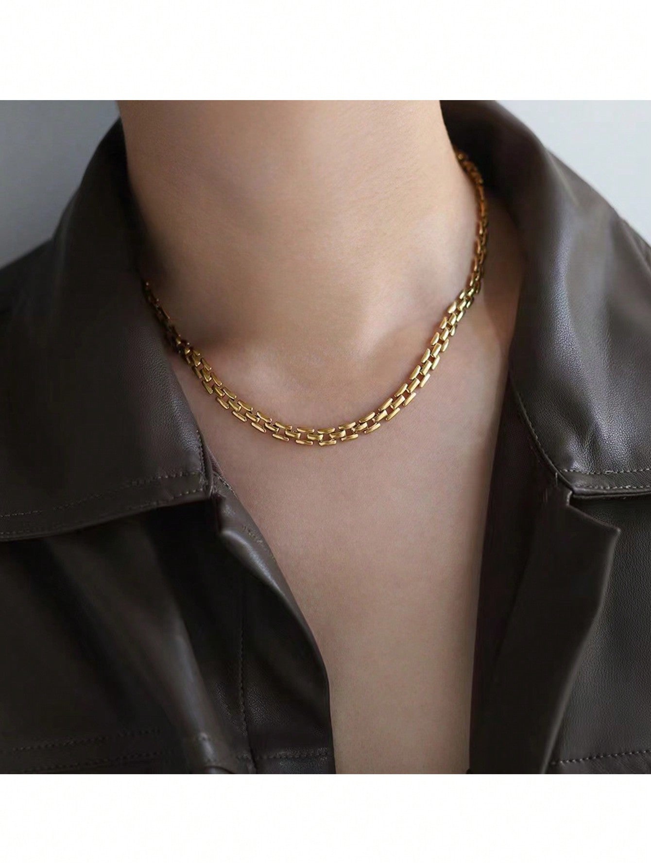 Luxury Metal Bracelet and Necklace Set Heavy Steel Gold Plated for Women, New and Popular in Europe and America