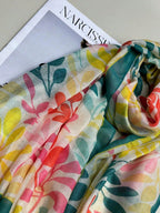 Fashionable printed hanging hardware scarf, light and refreshing sunscreen scarf for women, suitable for casual outdoor travel, ladies silk scarf/new beach towel