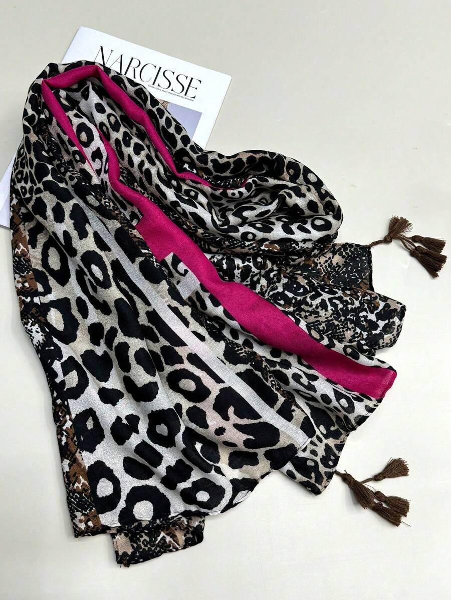 1pc Simple Leopard Print Square Hijab, Elegant Women's Silk Scarf with Tassels, Sun Protection Scarf for Autumn and Winter