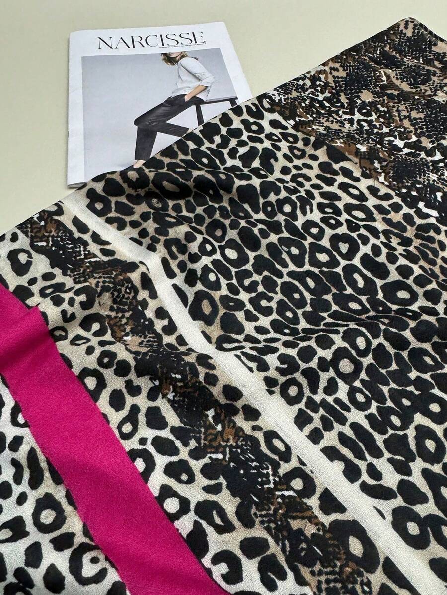 1pc Simple Leopard Print Square Hijab, Elegant Women's Silk Scarf with Tassels, Sun Protection Scarf for Autumn and Winter
