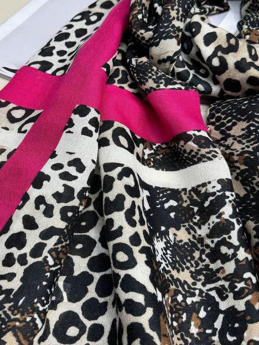 1pc Simple Leopard Print Square Hijab, Elegant Women's Silk Scarf with Tassels, Sun Protection Scarf for Autumn and Winter