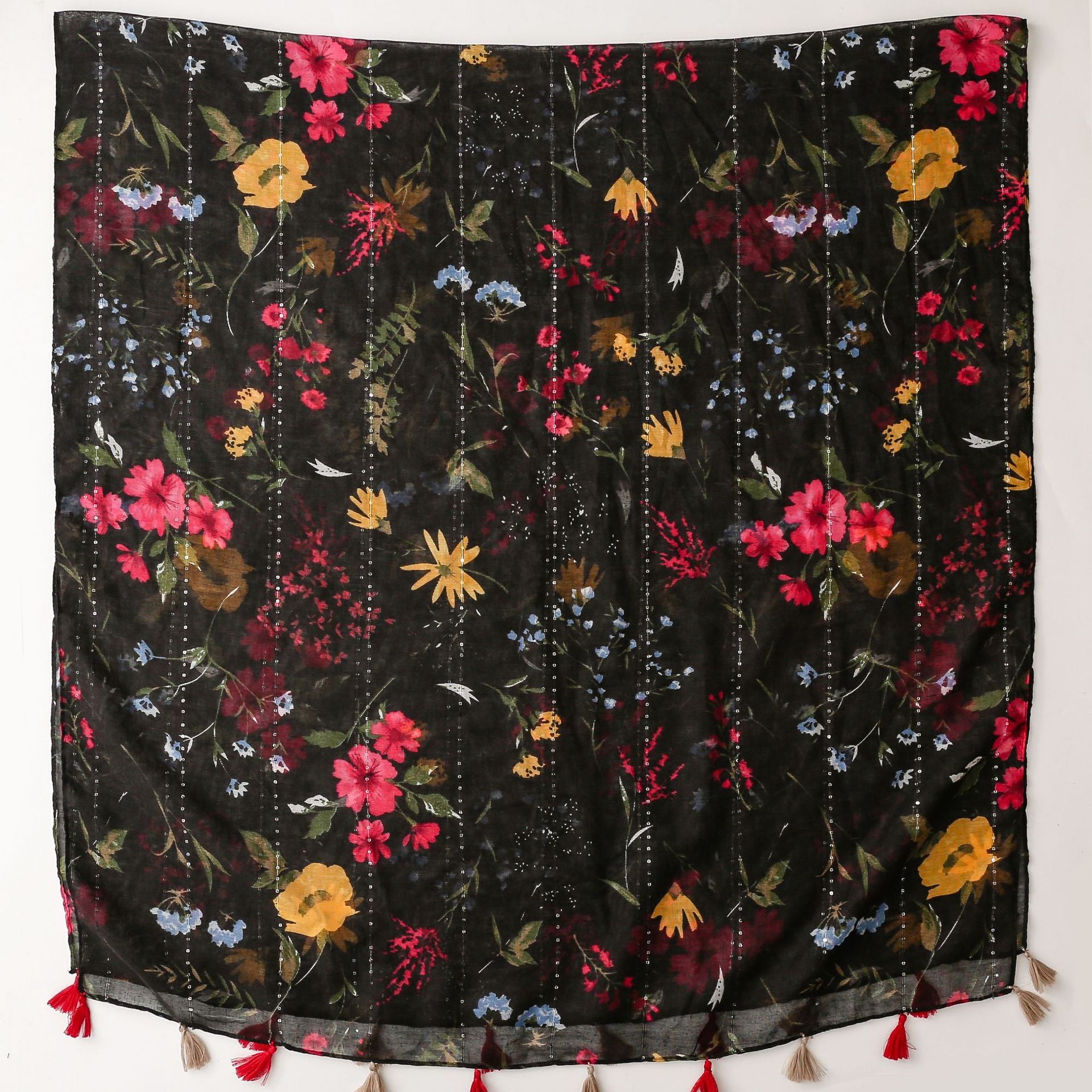 Hot Selling Women Elegant Black Flower Printed Cotton Fringe Hijabs With Sequins Muslim Women Sequin Glitter Cotton Head Scarfs