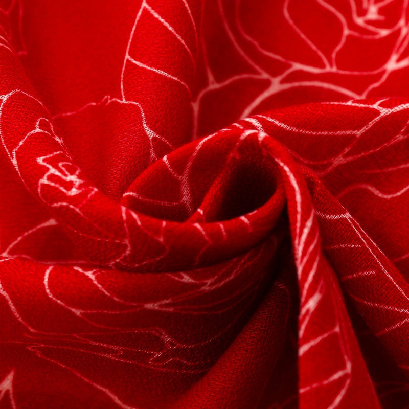 حجاب نسائي أنيق من القطن مطبوع عليه زهور سوداء مع هامش من الترتر، وشاح رأس قطني لامع من الترتر للنساء المسلمات