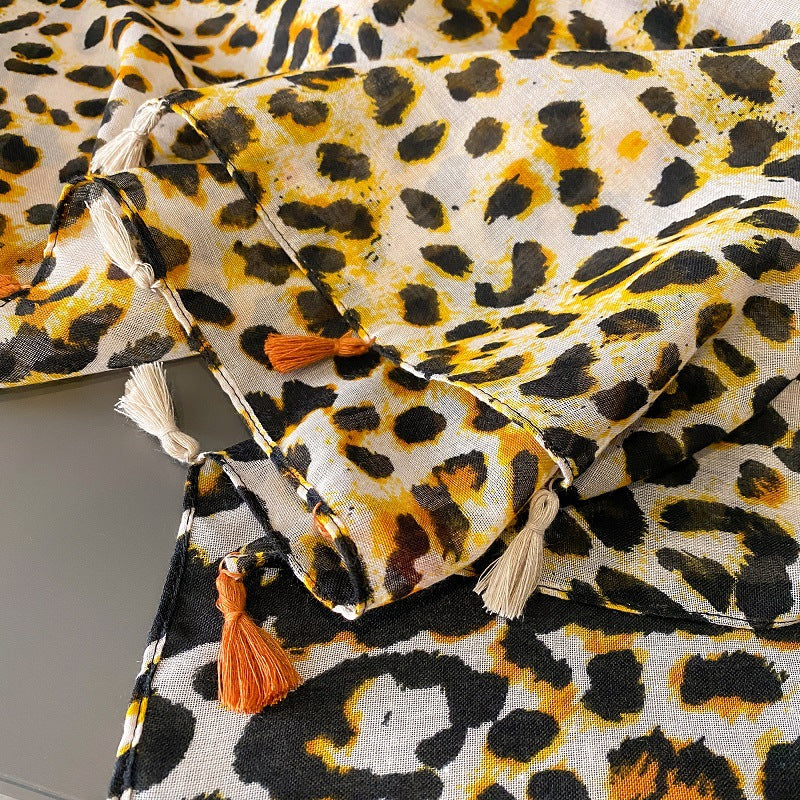 Wholesale Summer Lightweight Cotton Voile Printed Wide Shawls Fashion Leopard Polka Dotted Printed Hijabs Muslim Women Scarves