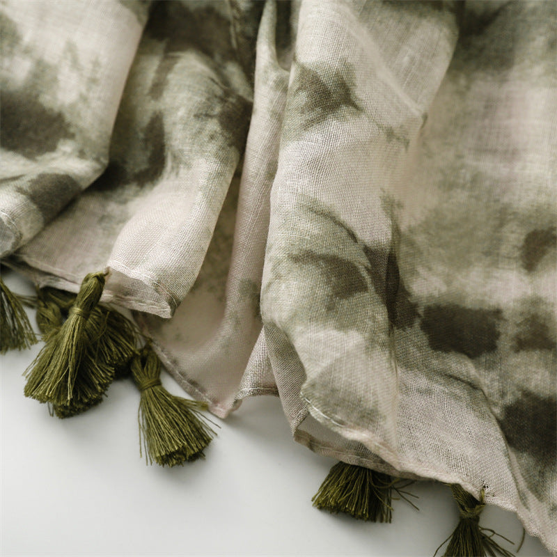 Newest Styles Lightweight Soft Ombre Color Block Printed Girls Shawls Gradient Wraps Viscose Cotton Feeling Scarf With Tassels