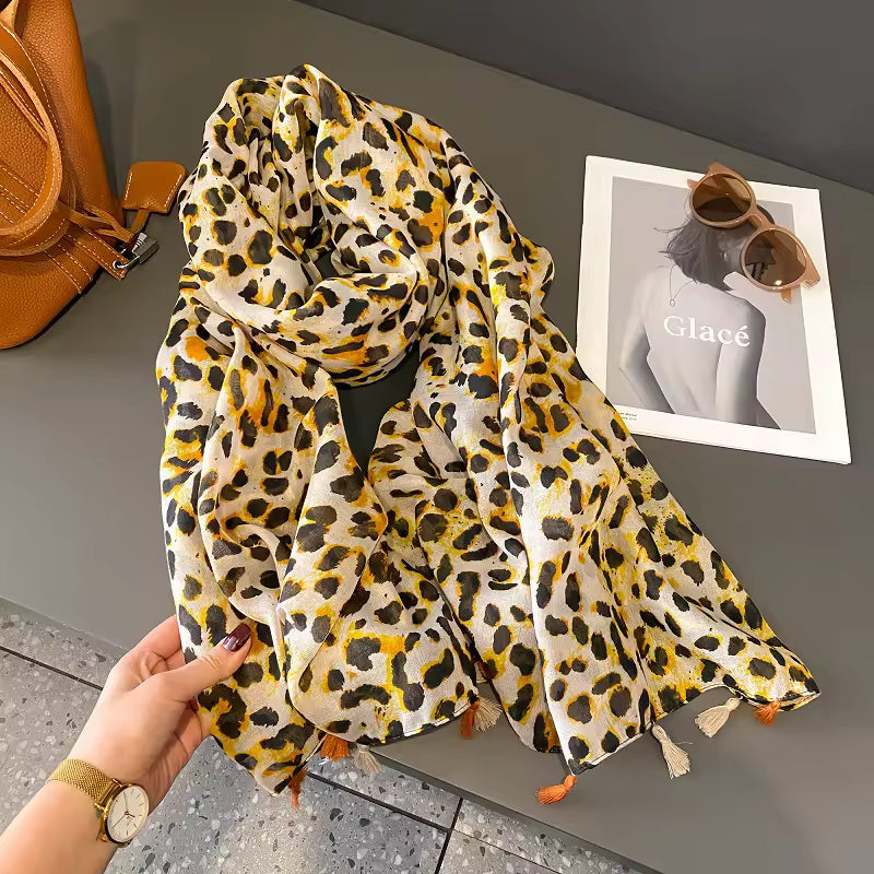 Wholesale Summer Lightweight Cotton Voile Printed Wide Shawls Fashion Leopard Polka Dotted Printed Hijabs Muslim Women Scarves